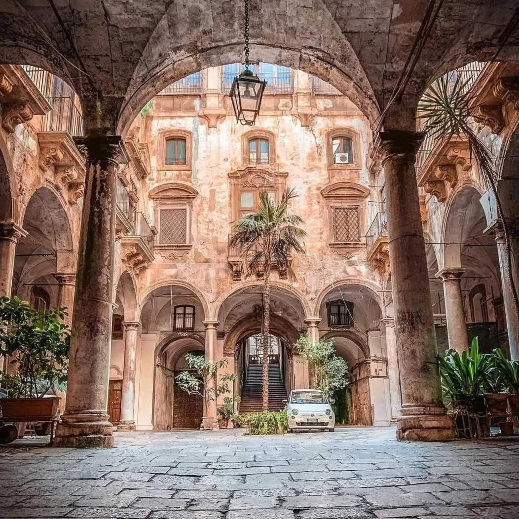 Palazzo Cuto Central Flat Palerme Extérieur photo